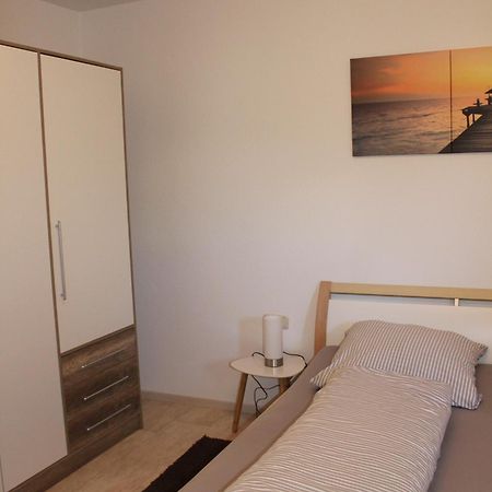 Ruhige Ferienwohnung In Der Rhoener Natur Schönau an der Brend エクステリア 写真